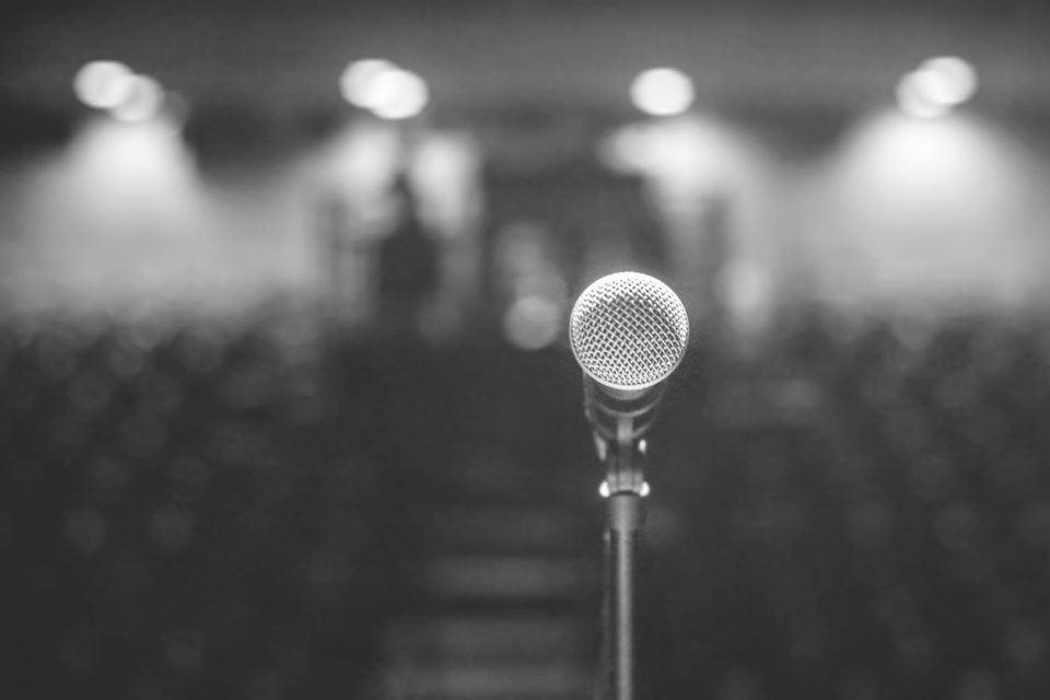 Microphone set for Sinbad on the stand-up comedy stage